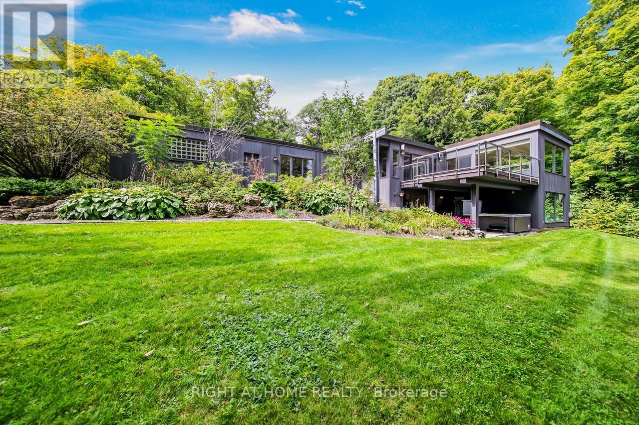 7171 APPLEBY LINE, Milton, Ontario