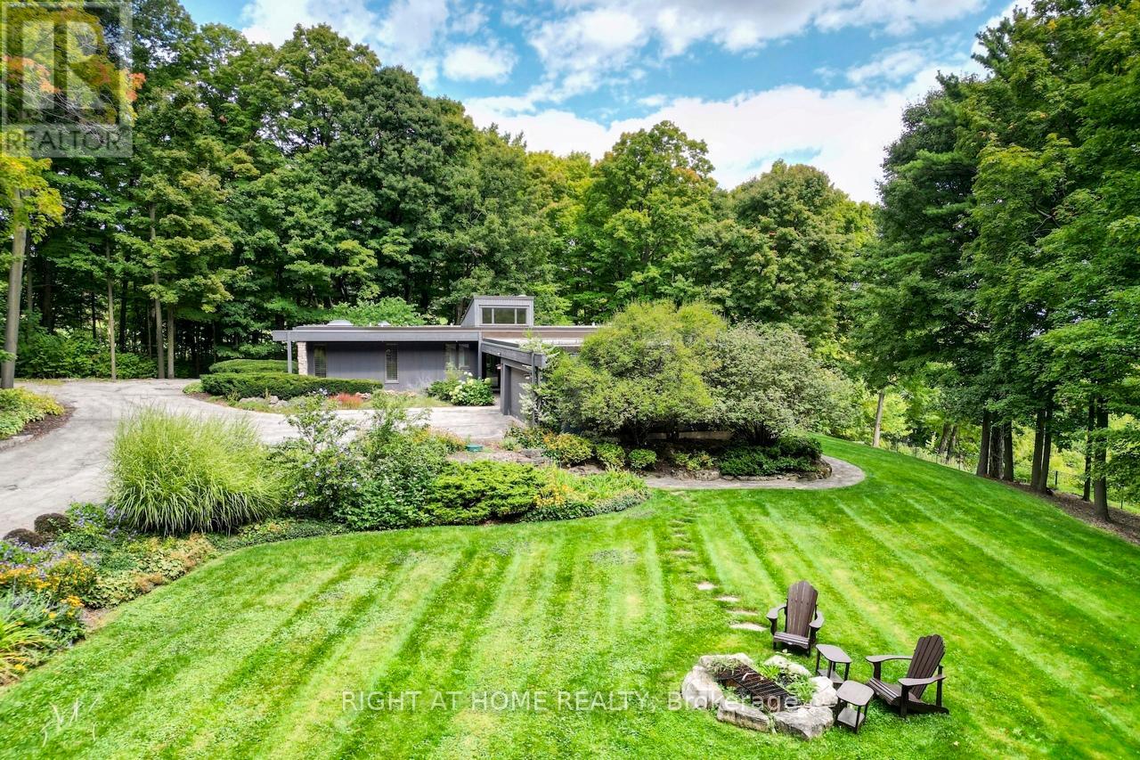 7171 Appleby Line, Milton, Ontario  L9T 2Y1 - Photo 2 - W12410796