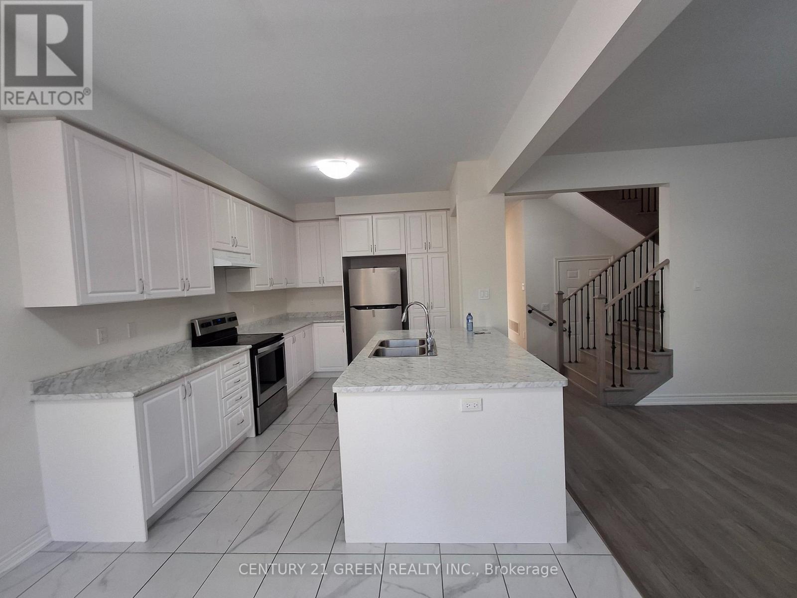 85 Riverwalk Drive N, Hamilton, Ontario  L8B 0A8 - Photo 15 - X12472894