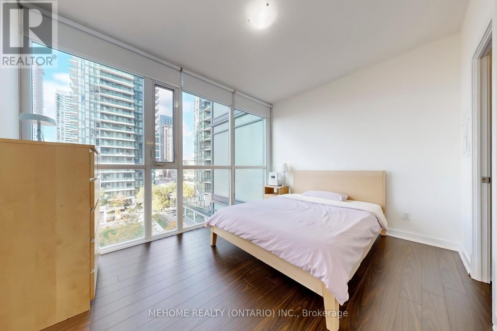 806 - 4065 Brickstone Mews, Mississauga, Ontario  L5B 0G3 - Photo 14 - W12475097