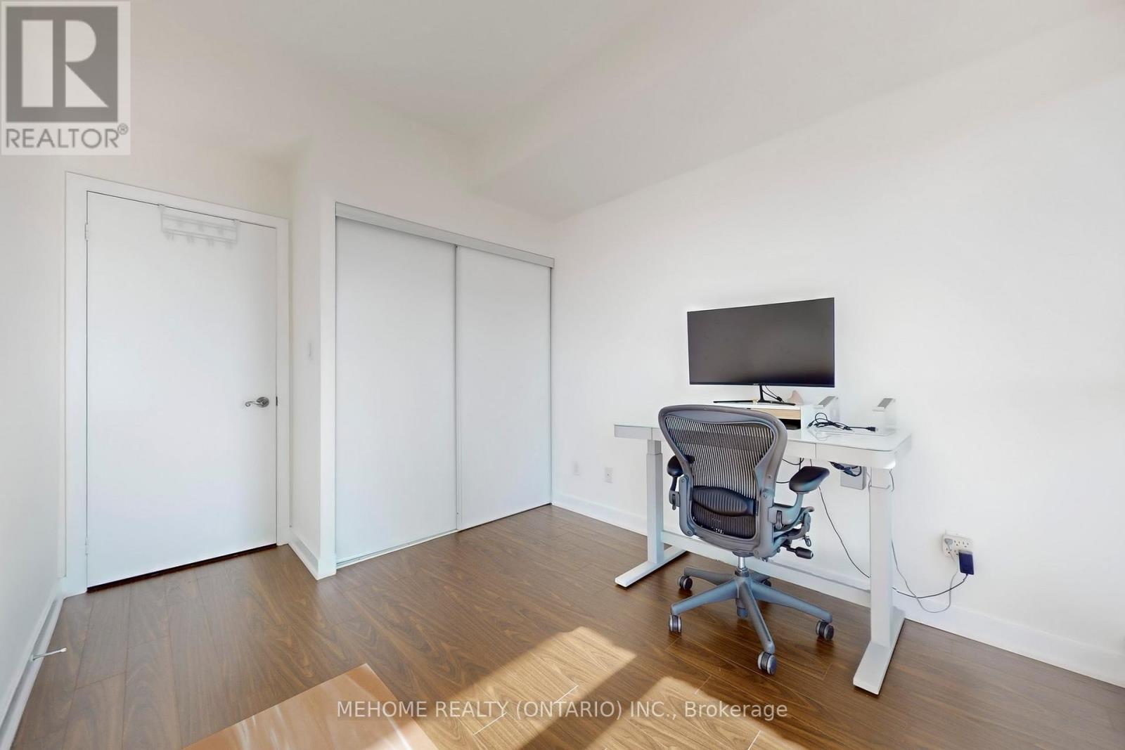 806 - 4065 Brickstone Mews, Mississauga, Ontario  L5B 0G3 - Photo 20 - W12475097