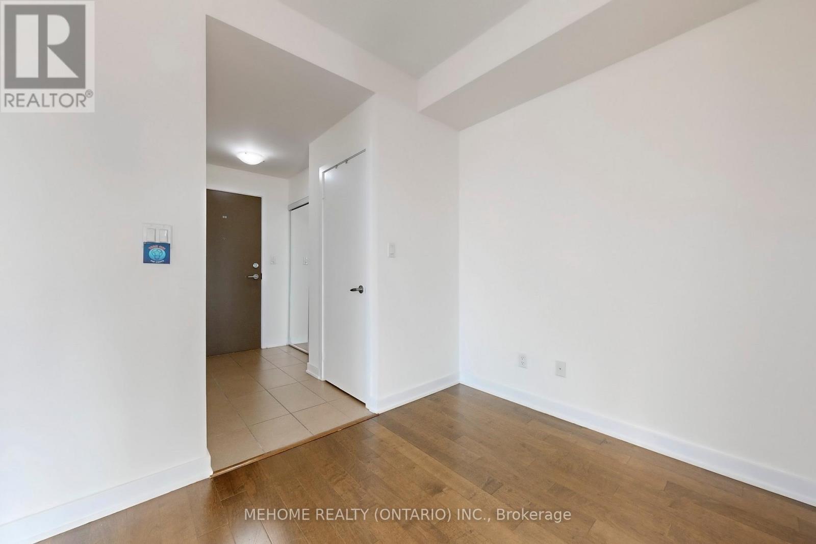 806 - 4065 Brickstone Mews, Mississauga, Ontario  L5B 0G3 - Photo 22 - W12475097