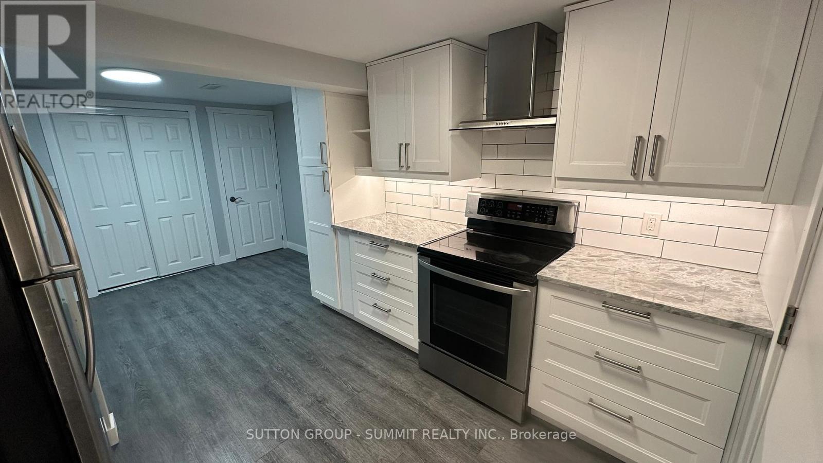 12 Brampton Road, Toronto, Ontario  M9R 3J1 - Photo 13 - W12475101