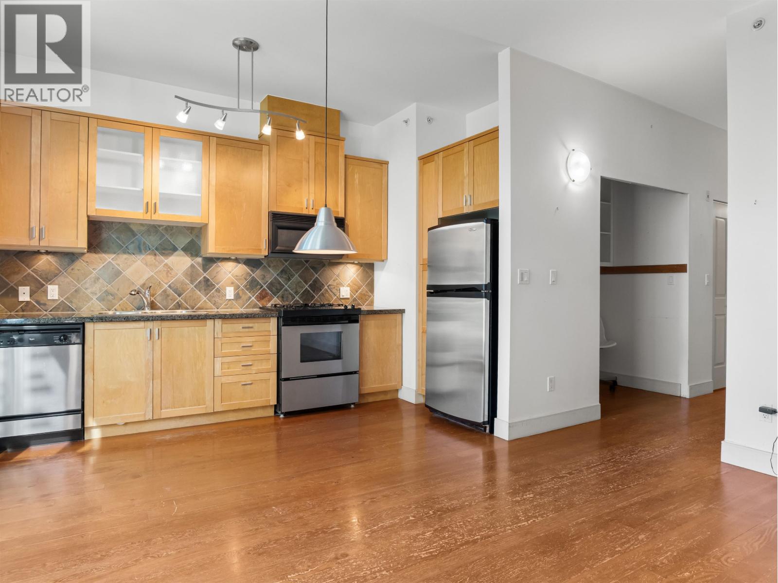 110 8988 Hudson Street, Vancouver, British Columbia  V6P 6Z1 - Photo 6 - R3060121