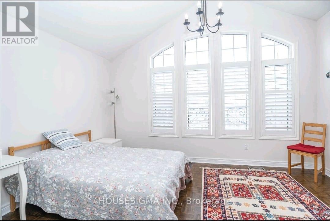 15 Silverado Trail, Vaughan, Ontario  L4H 1V7 - Photo 12 - N12471718