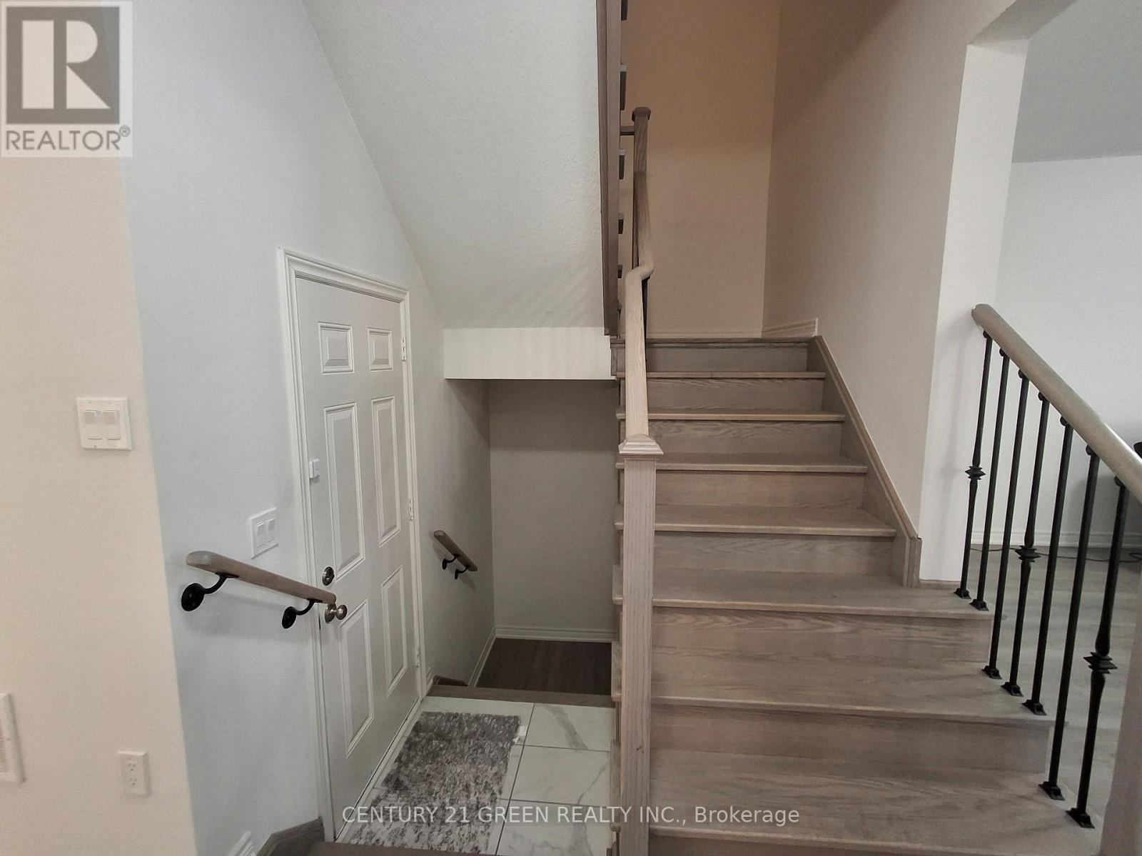 85 Riverwalk Drive N, Hamilton, Ontario  L8B 0A8 - Photo 17 - X12472894