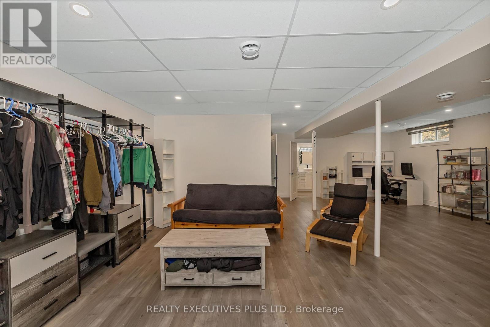 2660 Dubois Street, Clarence-Rockland, Ontario  K4K 1K7 - Photo 24 - X12474466