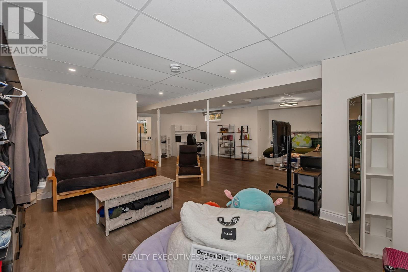 2660 Dubois Street, Clarence-Rockland, Ontario  K4K 1K7 - Photo 23 - X12474466