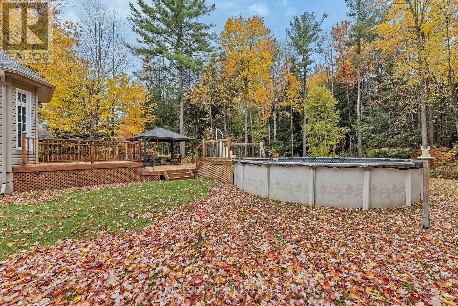 2660 Dubois Street, Clarence-Rockland, Ontario  K4K 1K7 - Photo 33 - X12474466
