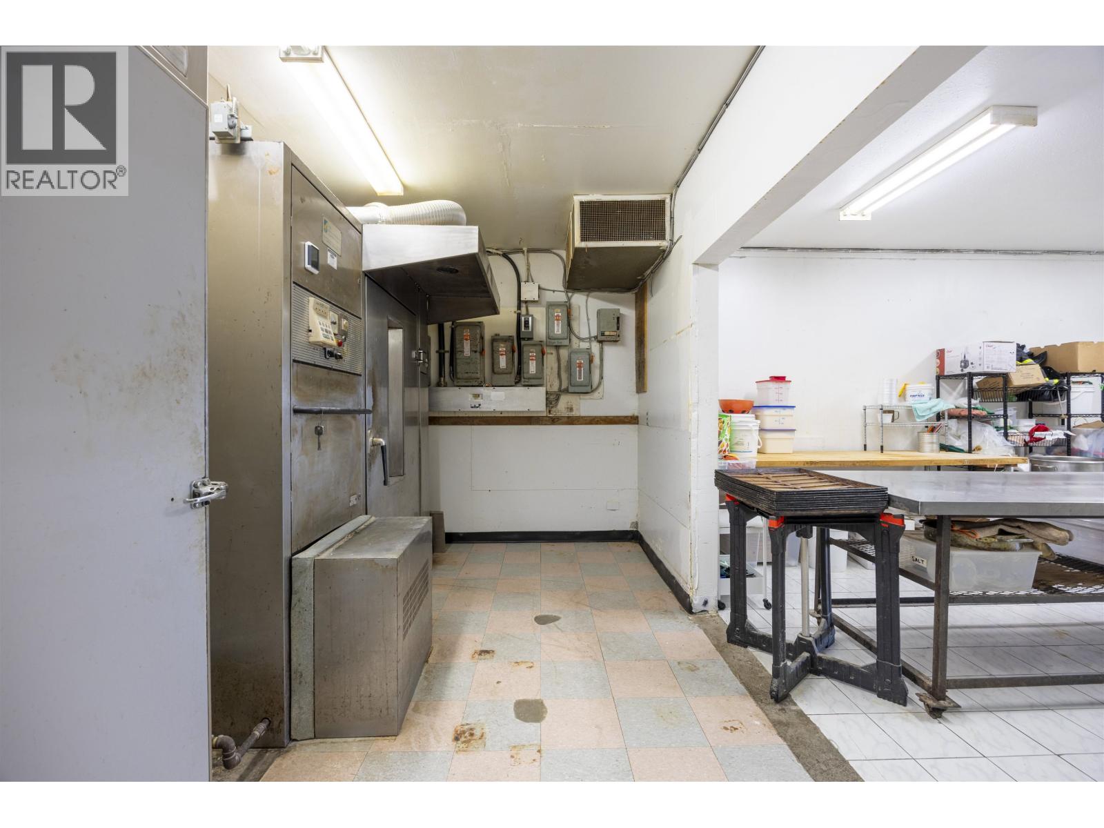 Unknown Address, , - Photo 11 - C8073069