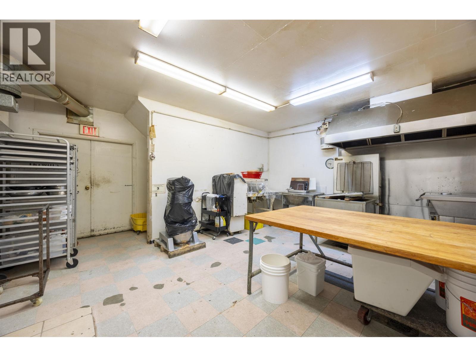 Unknown Address, , - Photo 6 - C8073069