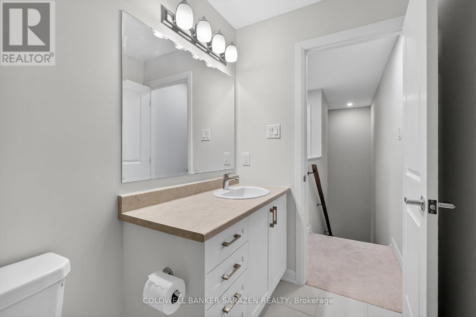 19 - 801 Glenroy Gilbert Drive, Ottawa, Ontario  K2J 7N9 - Photo 39 - X12475102