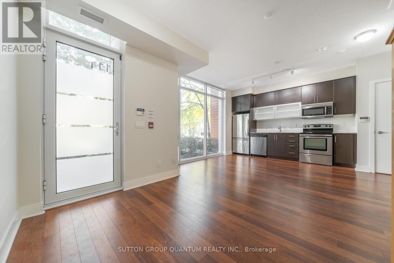 Th111 - 90 Stadium Road, Toronto, Ontario  M5V 3W5 - Photo 14 - C12475103