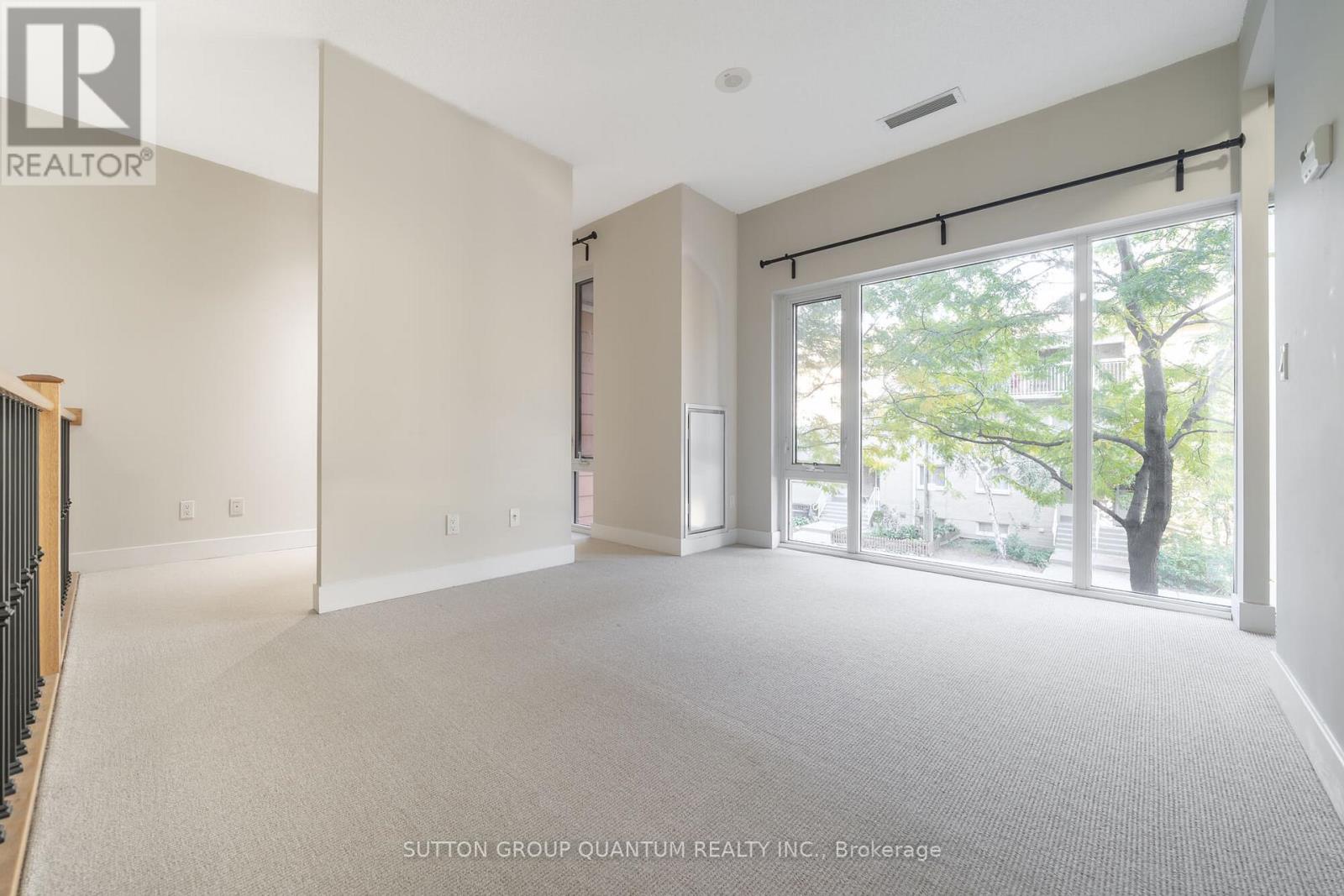 Th111 - 90 Stadium Road, Toronto, Ontario  M5V 3W5 - Photo 18 - C12475103