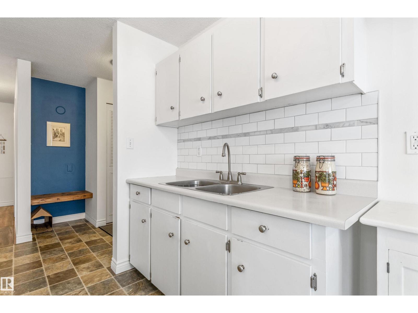 #402 10725 111 St Nw, Edmonton, Alberta  T5H 3G2 - Photo 10 - E4462770