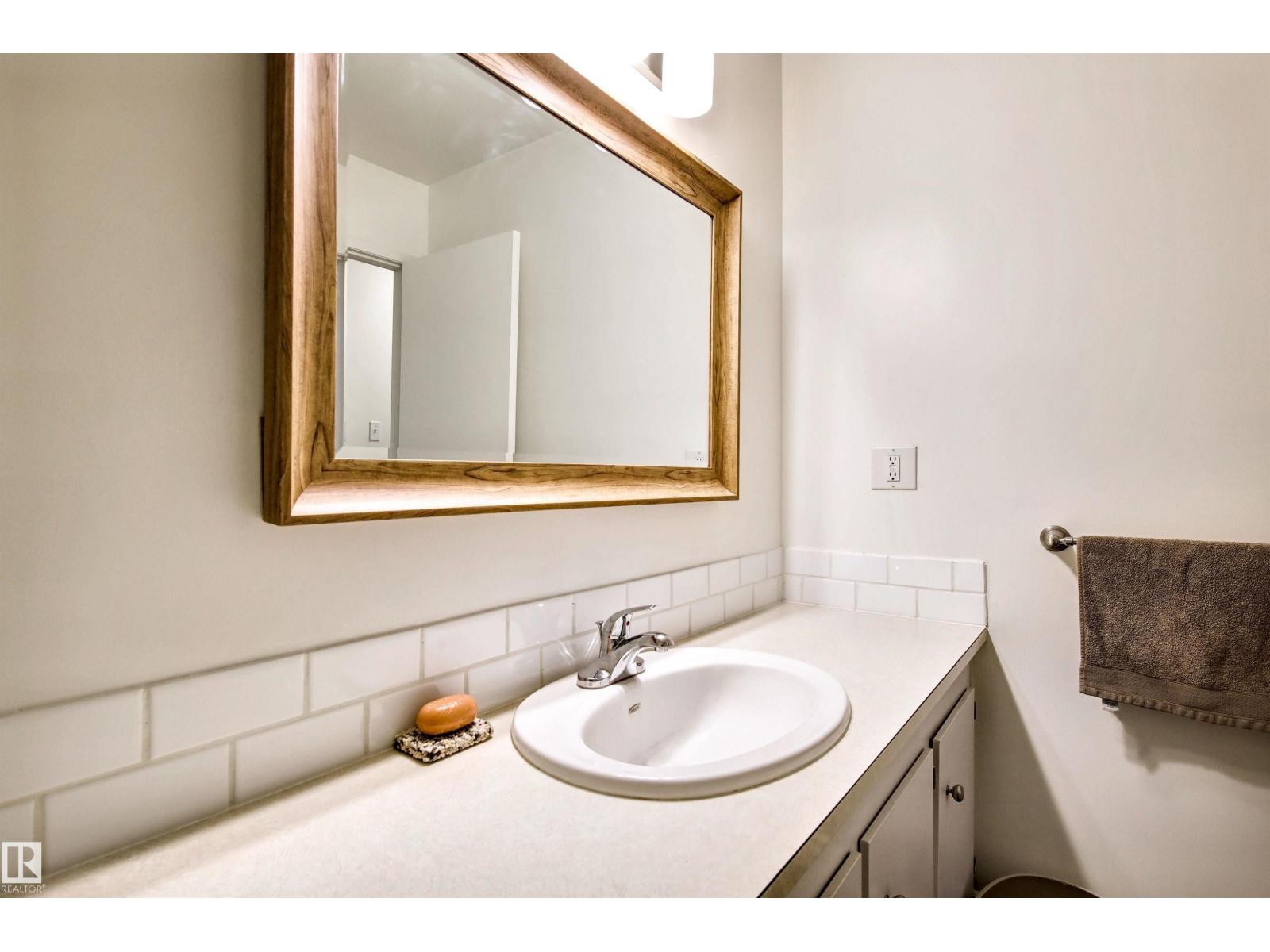 #402 10725 111 St Nw, Edmonton, Alberta  T5H 3G2 - Photo 23 - E4462770