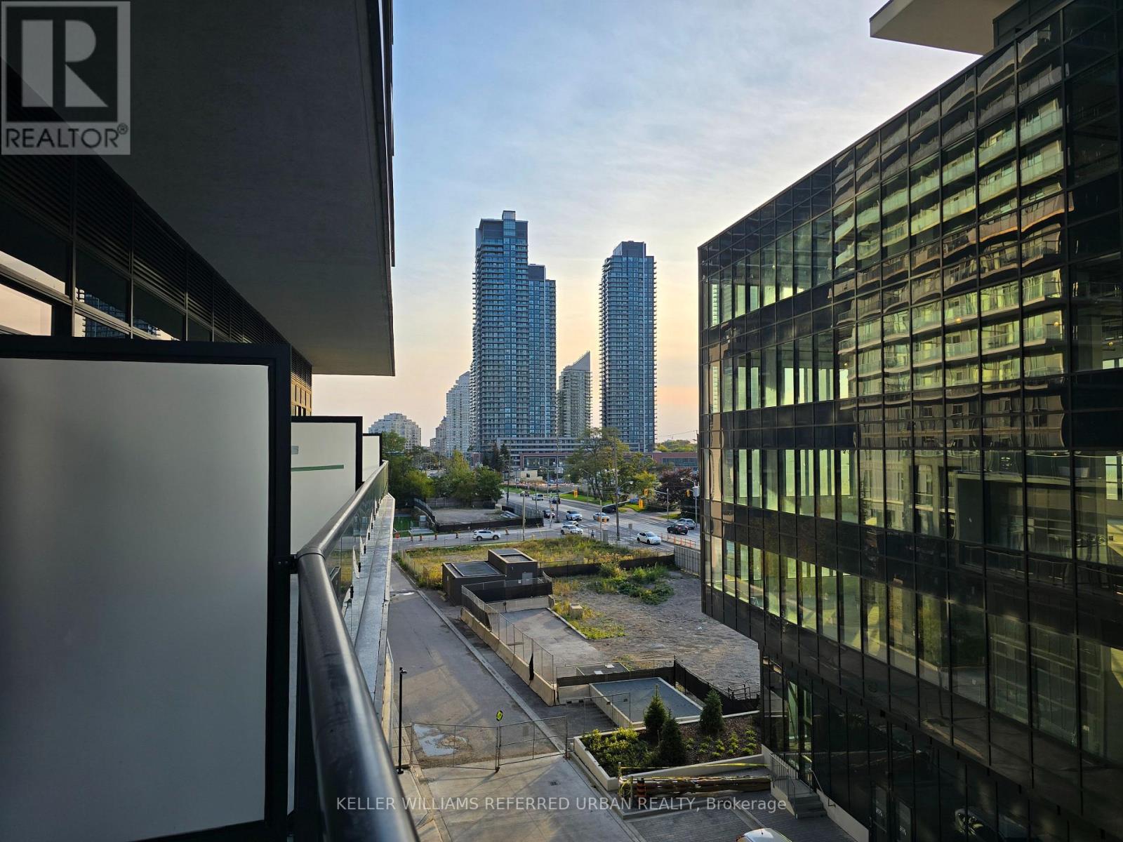 510 - 38 Annie Craig Drive, Toronto, Ontario  M8V 0G9 - Photo 8 - W12473970