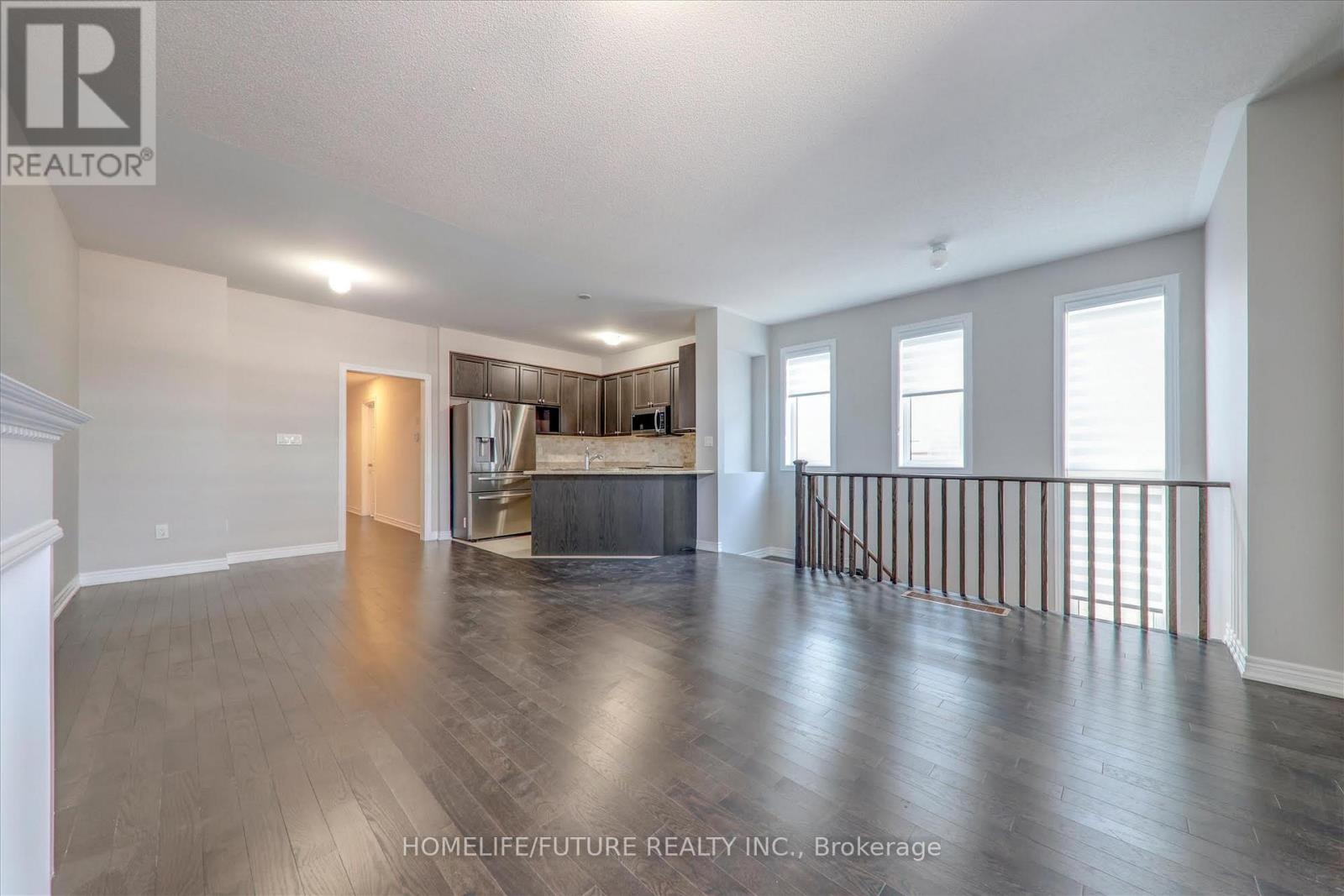 1130 Baltic Lane, Pickering, Ontario  L1X 0G9 - Photo 6 - E12475105