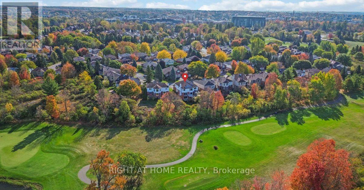 50 Rosenfeld Crescent, Ottawa, Ontario  K2K 2L2 - Photo 4 - X12453928