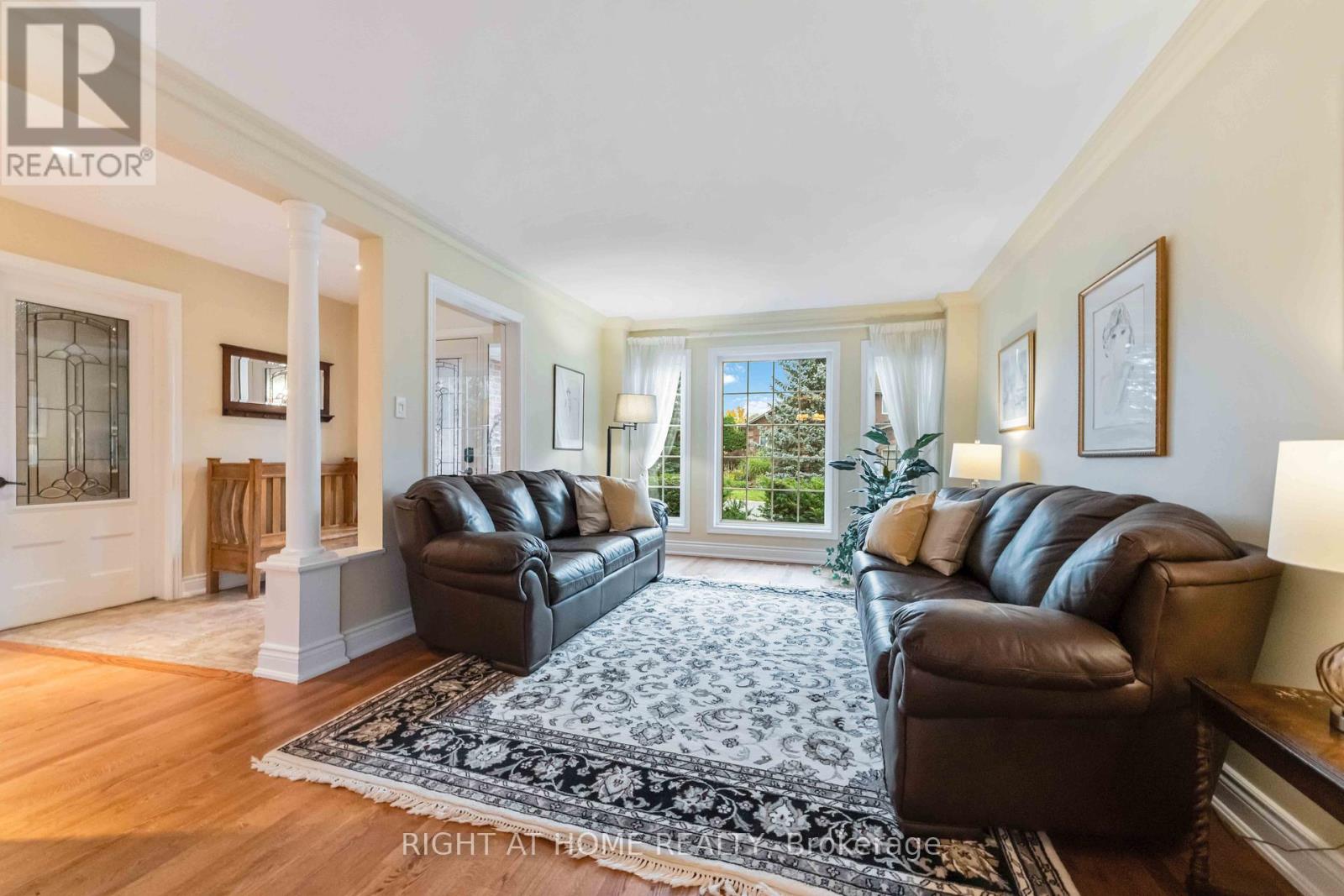 50 Rosenfeld Crescent, Ottawa, Ontario  K2K 2L2 - Photo 7 - X12453928