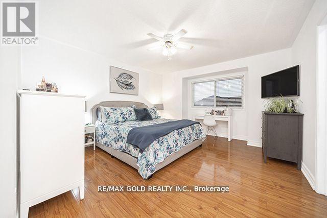 36 Roxton Crescent N, Brampton, Ontario  L7A 2A9 - Photo 18 - W12475106