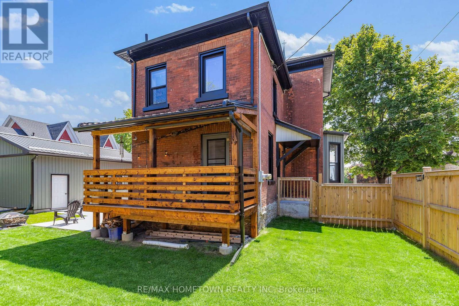 198 James Street W, Prescott, Ontario  K0E 1T0 - Photo 40 - X12471253