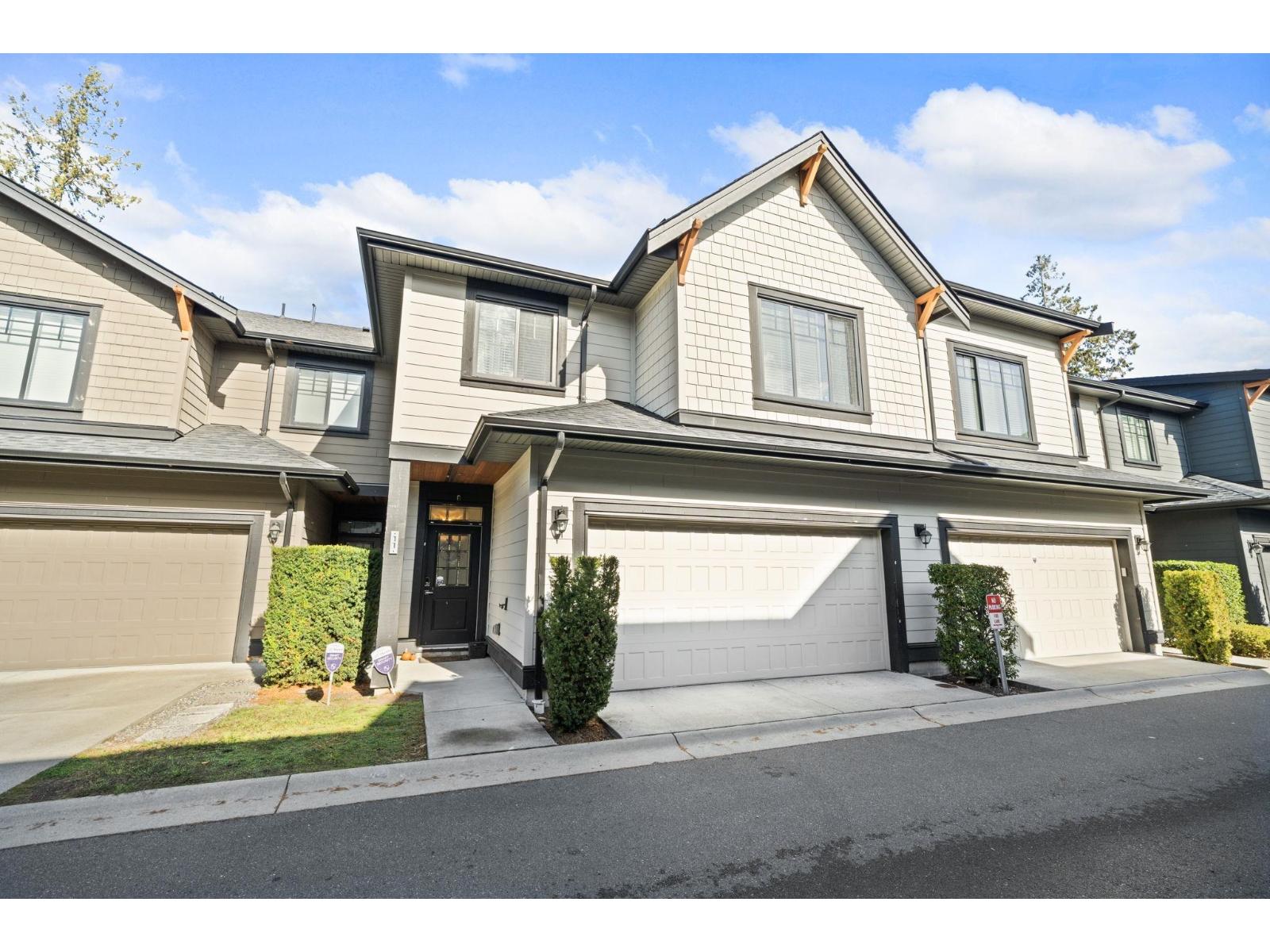 11 8425 VENTURE WAY, surrey, British Columbia