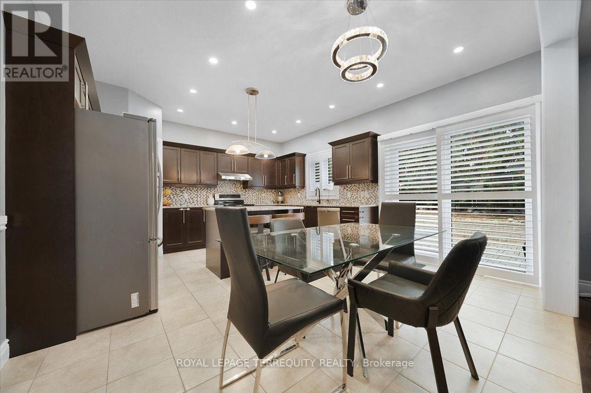131 Maple Bush Drive, Cambridge, Ontario  N1T 0B7 - Photo 10 - X12475115