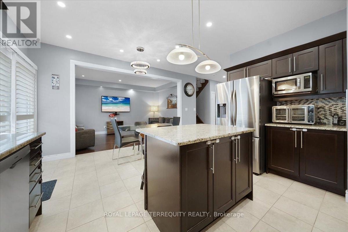 131 Maple Bush Drive, Cambridge, Ontario  N1T 0B7 - Photo 14 - X12475115