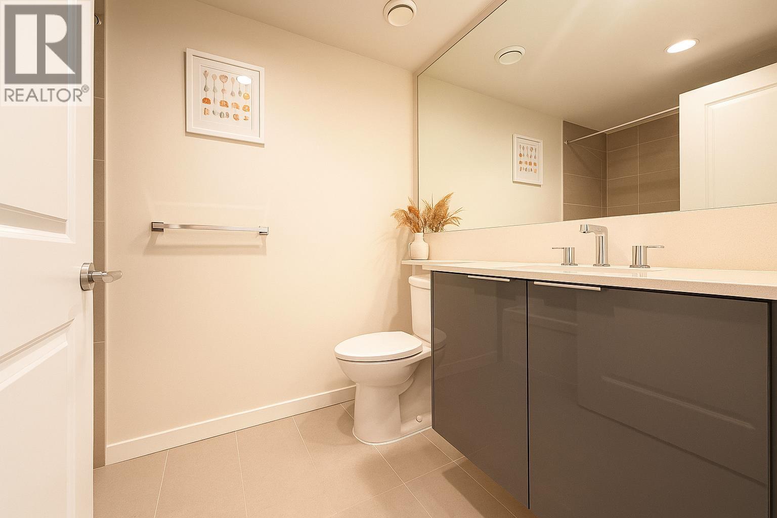 706 3100 Windsor Gate, Coquitlam, British Columbia  V3B 0P3 - Photo 11 - R3060817