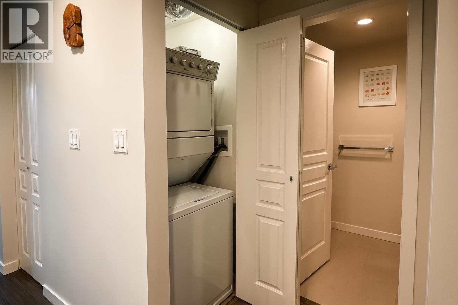 706 3100 Windsor Gate, Coquitlam, British Columbia  V3B 0P3 - Photo 13 - R3060817