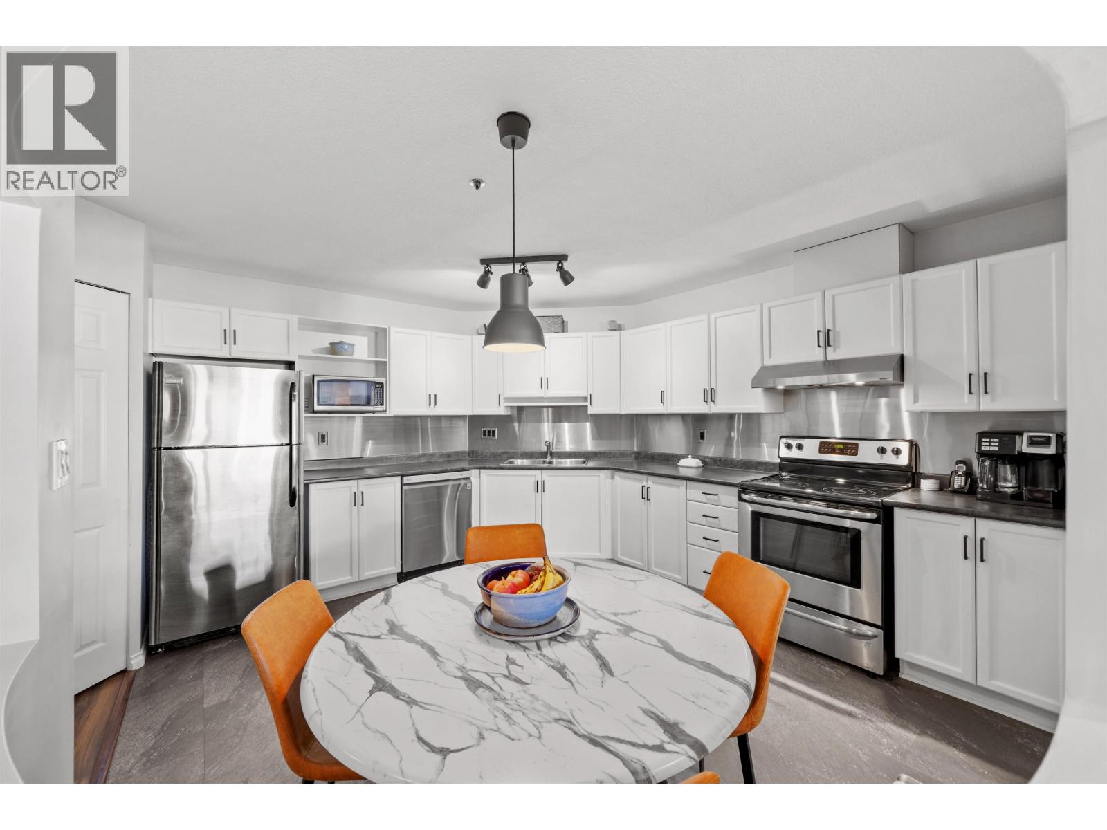 405 2335 Whyte Avenue, Port Coquitlam, British Columbia  V3C 2A3 - Photo 5 - R3060819