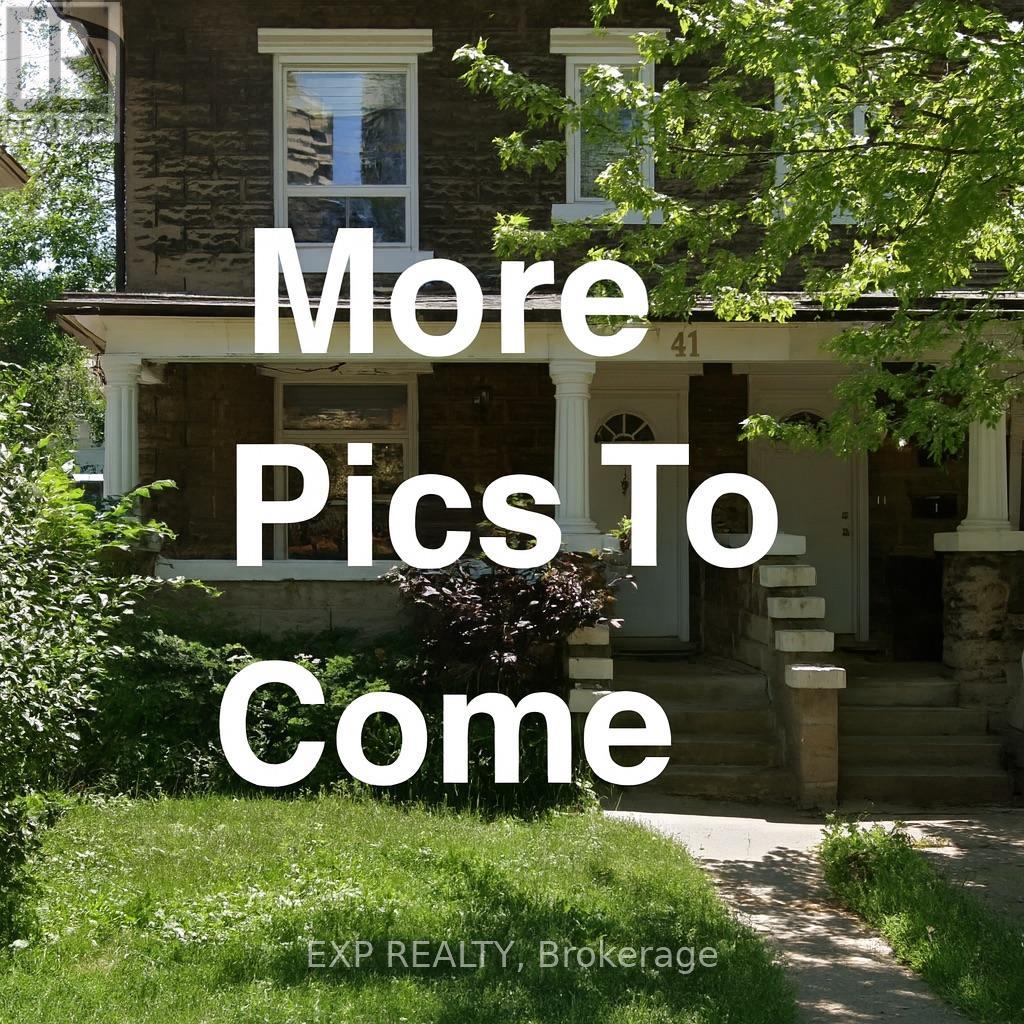 41 HILLSDALE AVENUE E, Toronto, Ontario