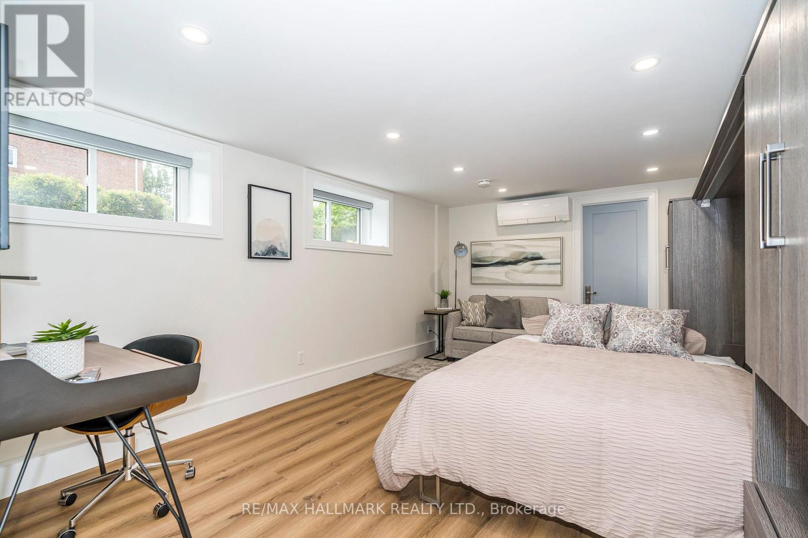 HOUSE - 202 RUSHOLME ROAD, Toronto, Ontario