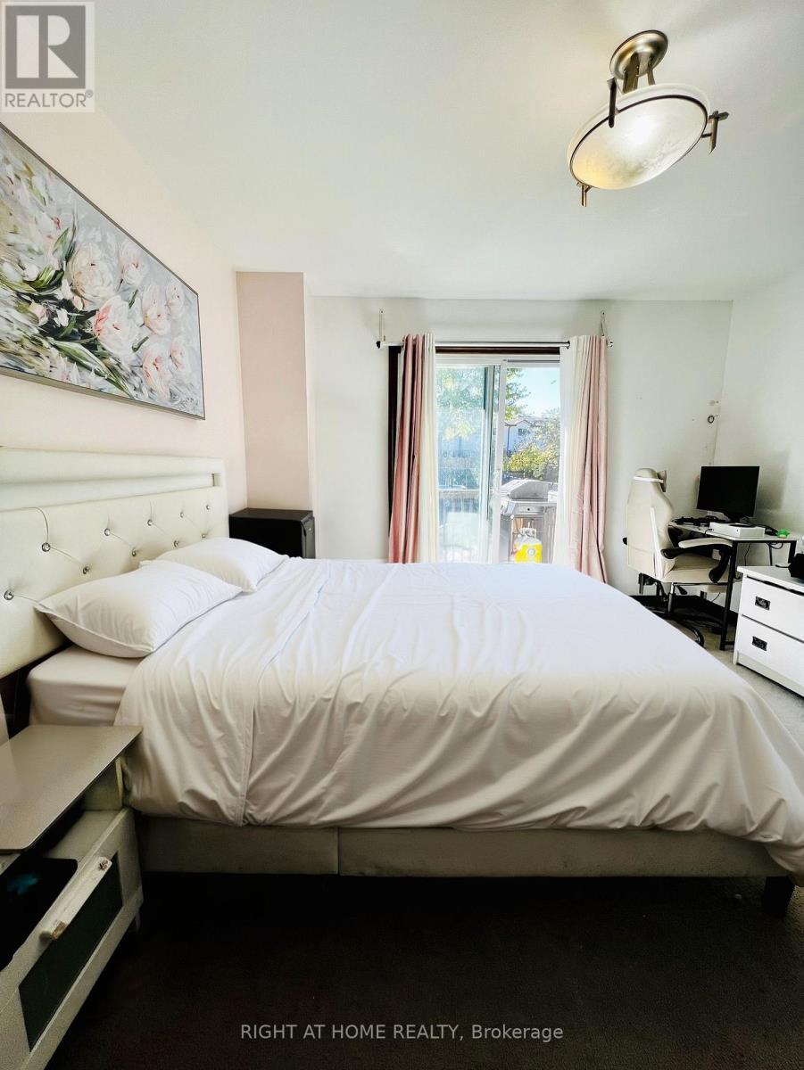 146 St Augustine Drive, St. Catharines, Ontario  L2P 3W1 - Photo 2 - X12448466