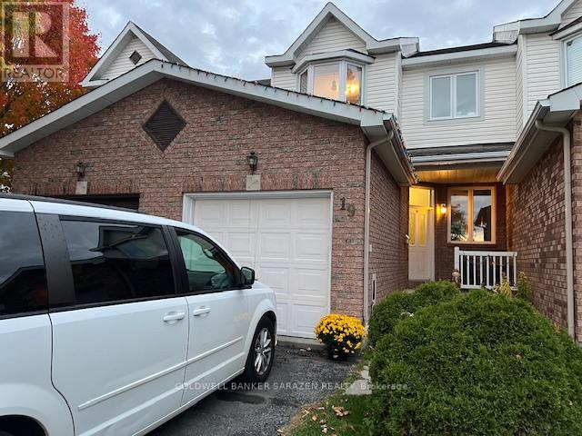 19 ASTORIA CRESCENT W, Ottawa, Ontario