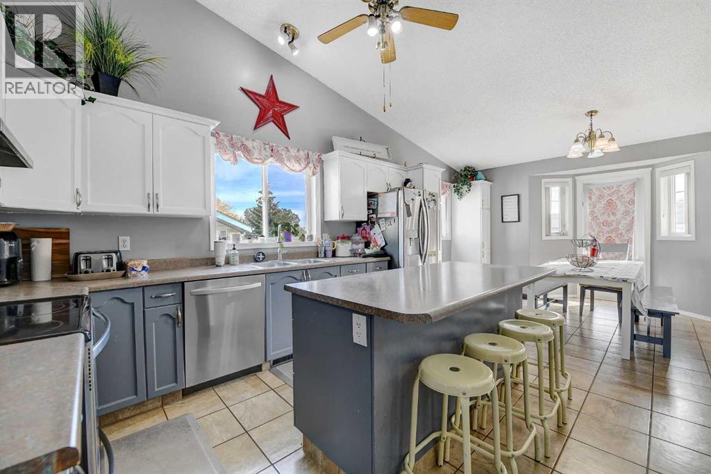 Property at 7911 107 Street image 2