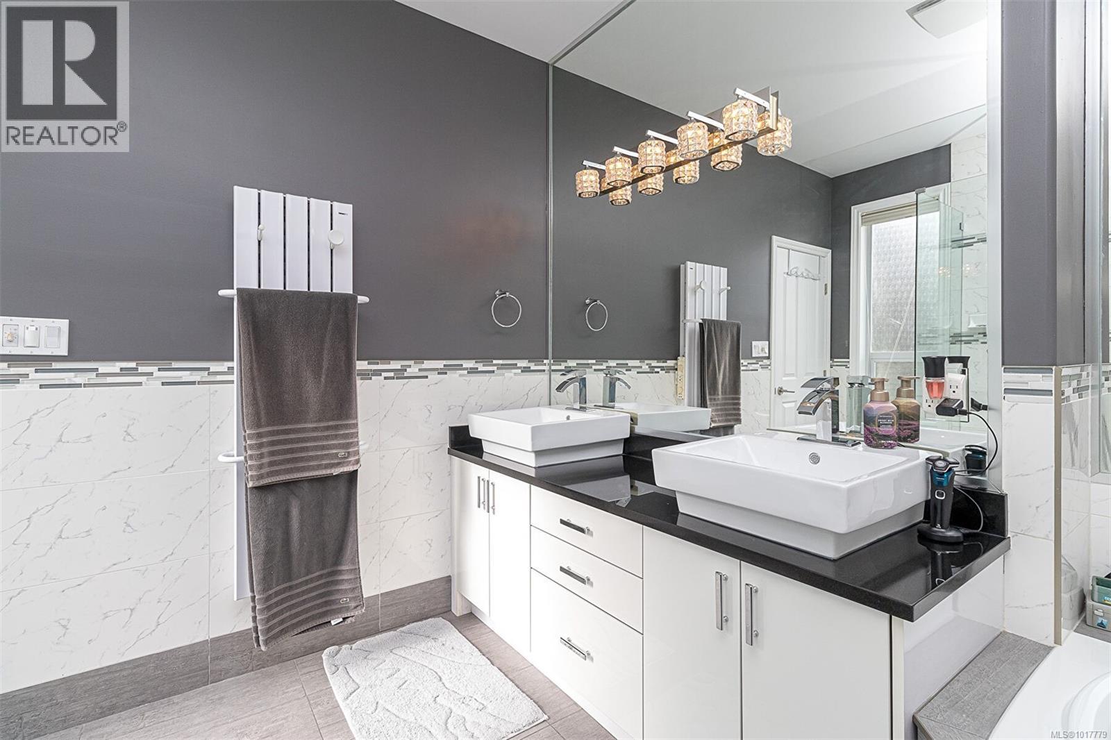 1062 Valewood Trail, Saanich, British Columbia  V8X 5G7 - Photo 51 - 1017779