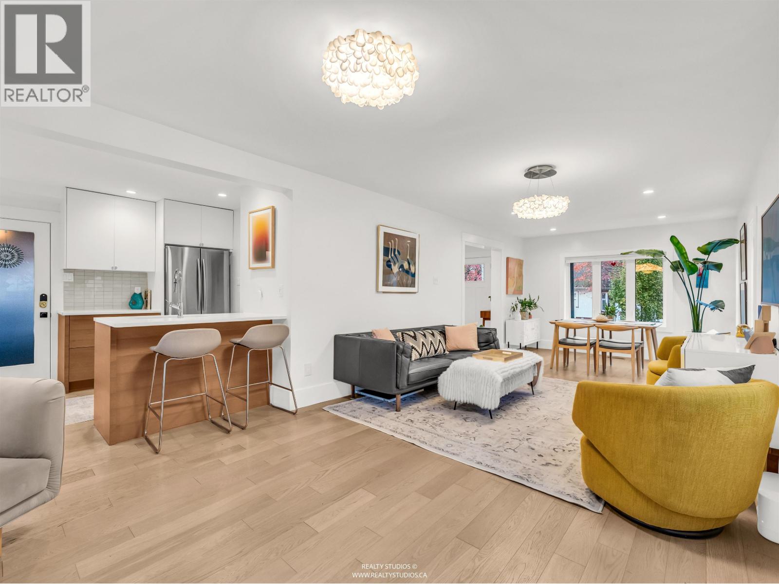 3849 St. Catherines Street, Vancouver, British Columbia  V5V 4L5 - Photo 6 - R3060790