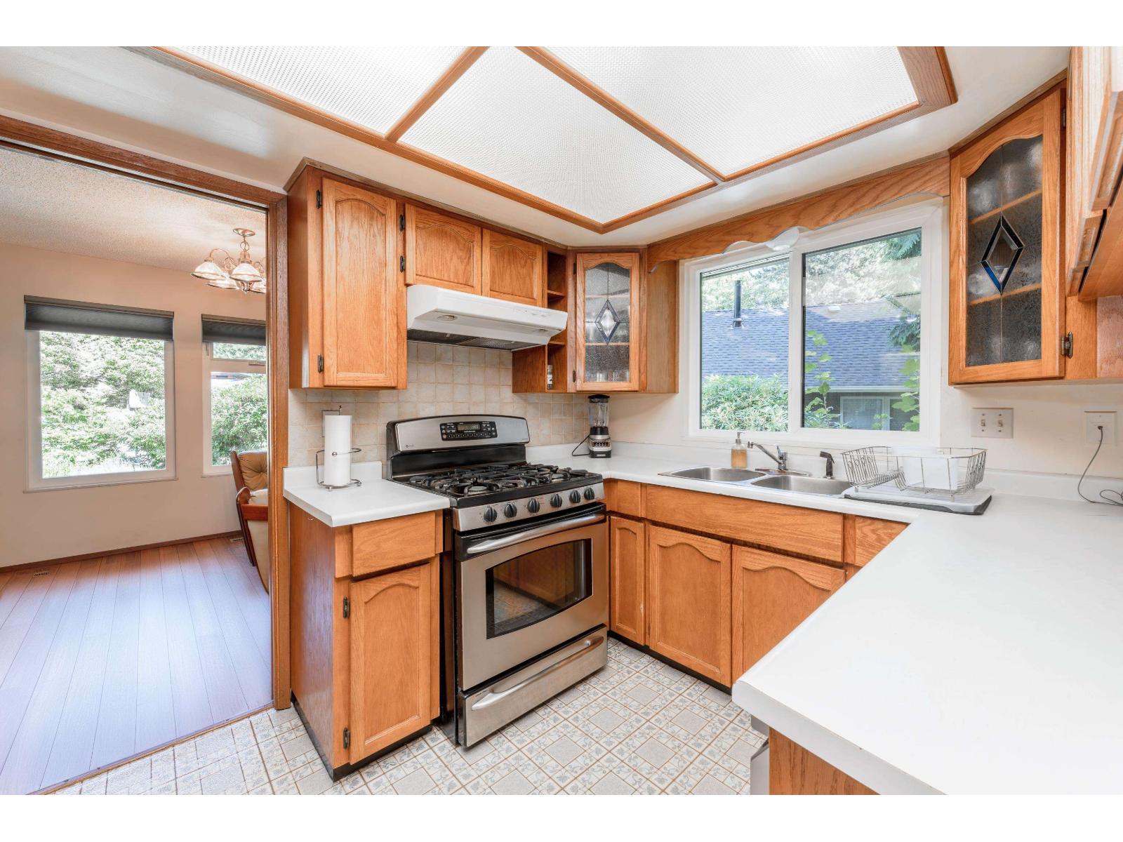 1833 133a Street, Surrey, British Columbia  V4A 7M4 - Photo 12 - R3060550