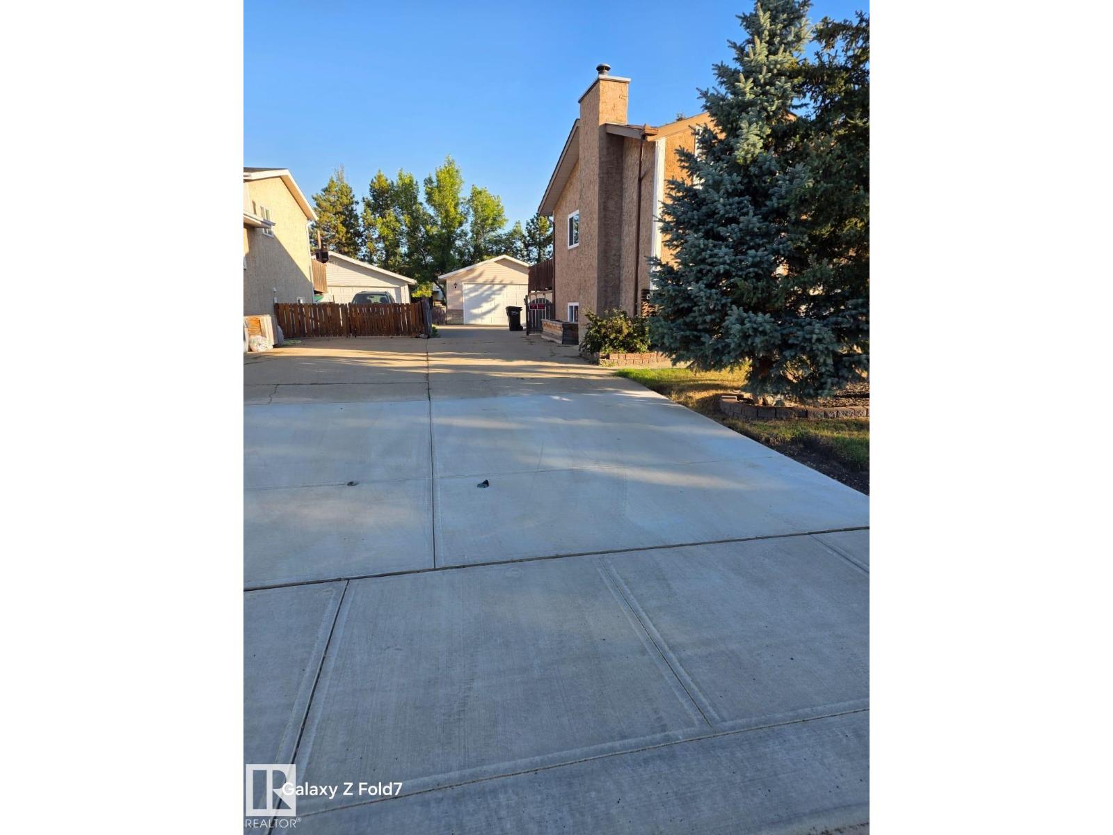 3428 143 Av Nw, Edmonton, Alberta  T5Y 1H7 - Photo 15 - E4463011