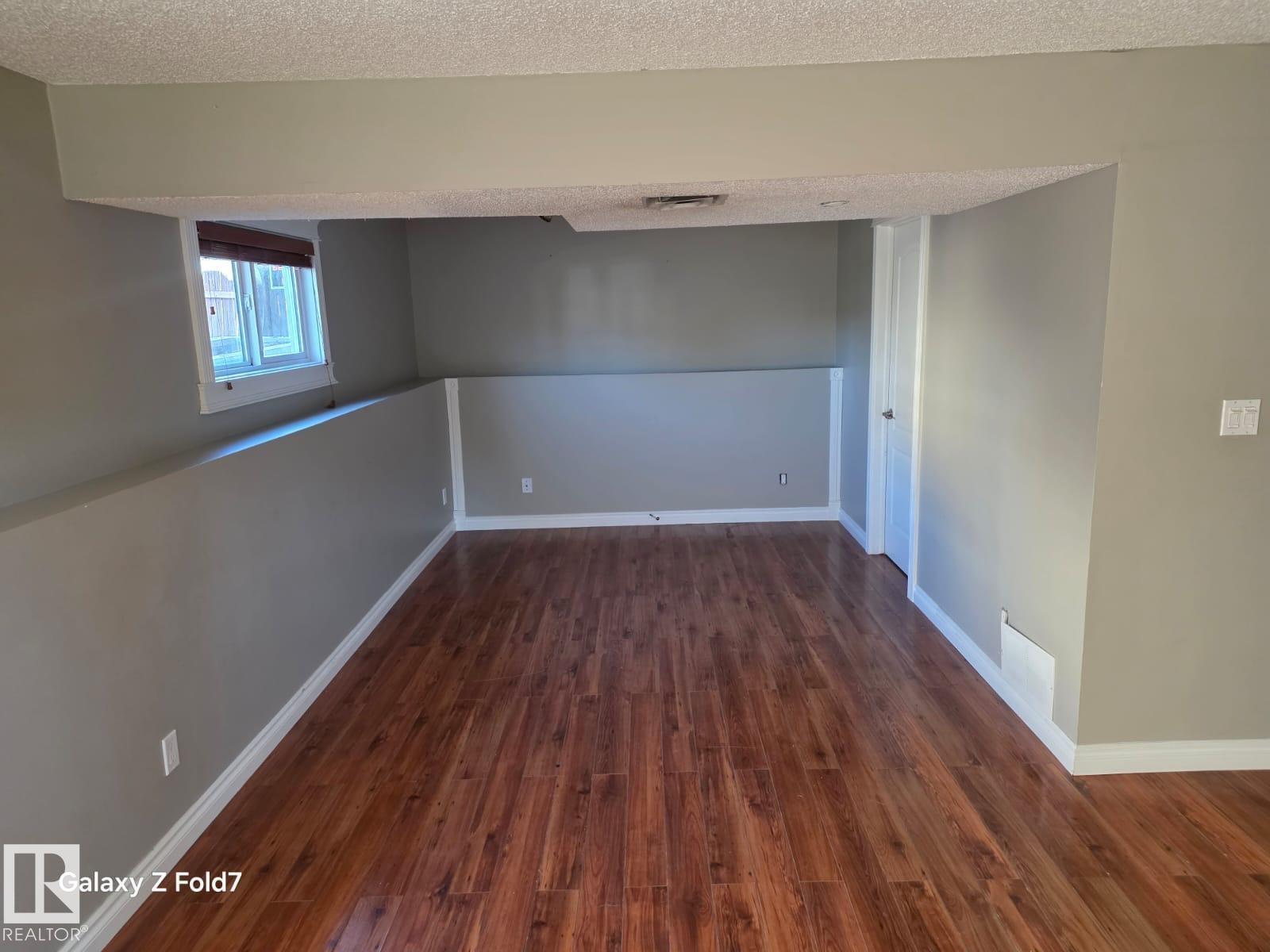 3428 143 Av Nw, Edmonton, Alberta  T5Y 1H7 - Photo 6 - E4463011