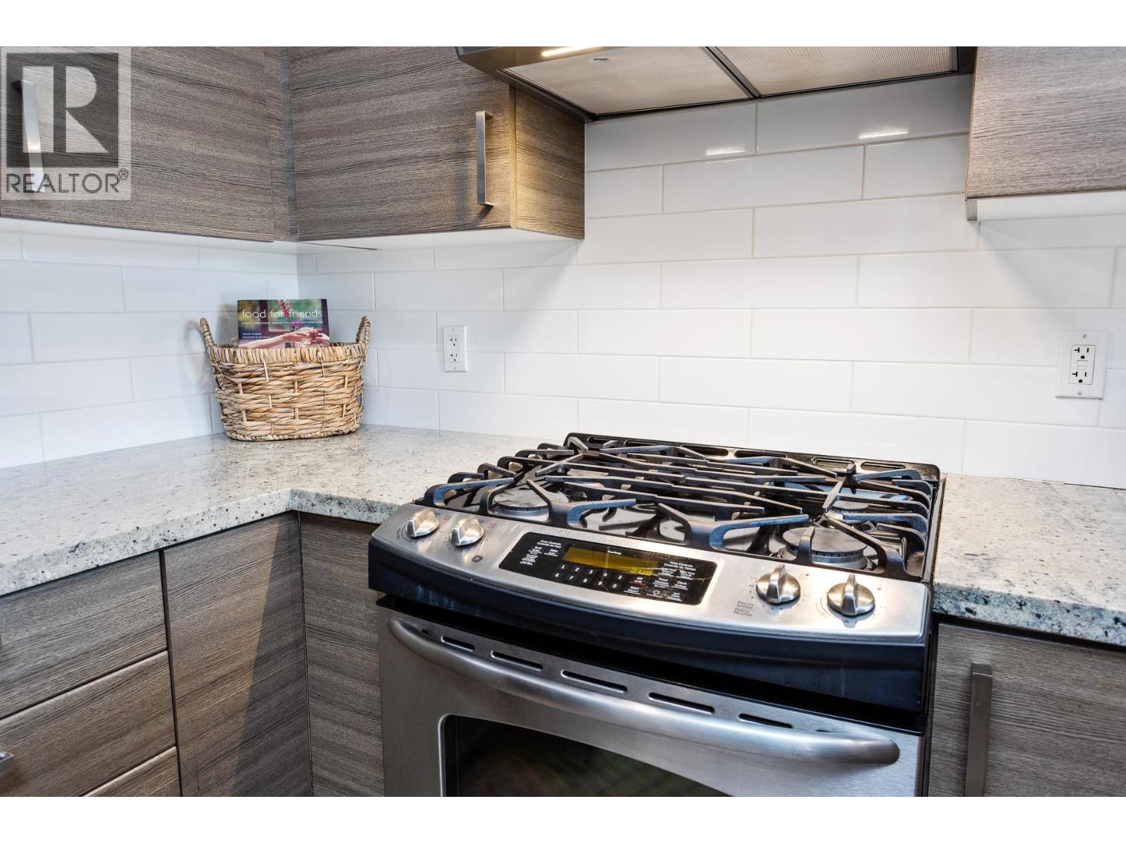 409 1153 Kensal Place, Coquitlam, British Columbia  V3B 0G8 - Photo 10 - R3052712