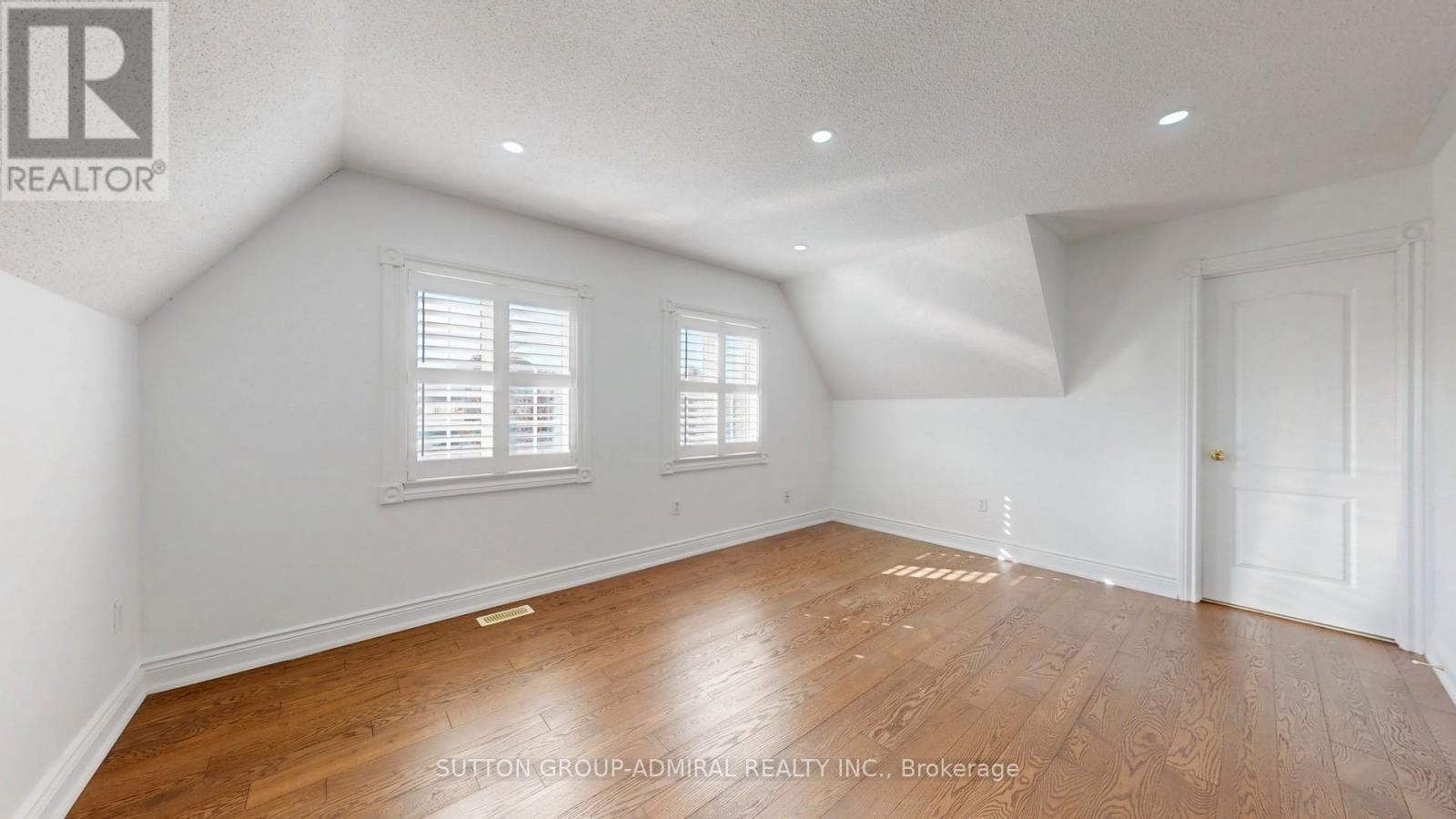 37 Donwoods Court, Brampton, Ontario  L6P 1T6 - Photo 35 - W12475007