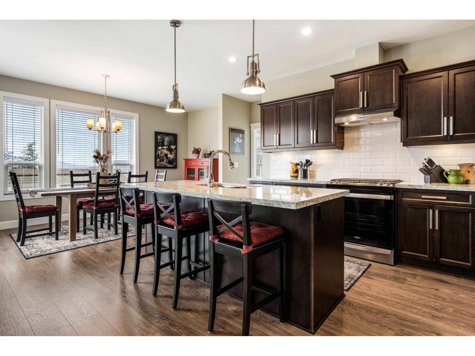 Property at 1306 STROMDAHL PLACE image 2