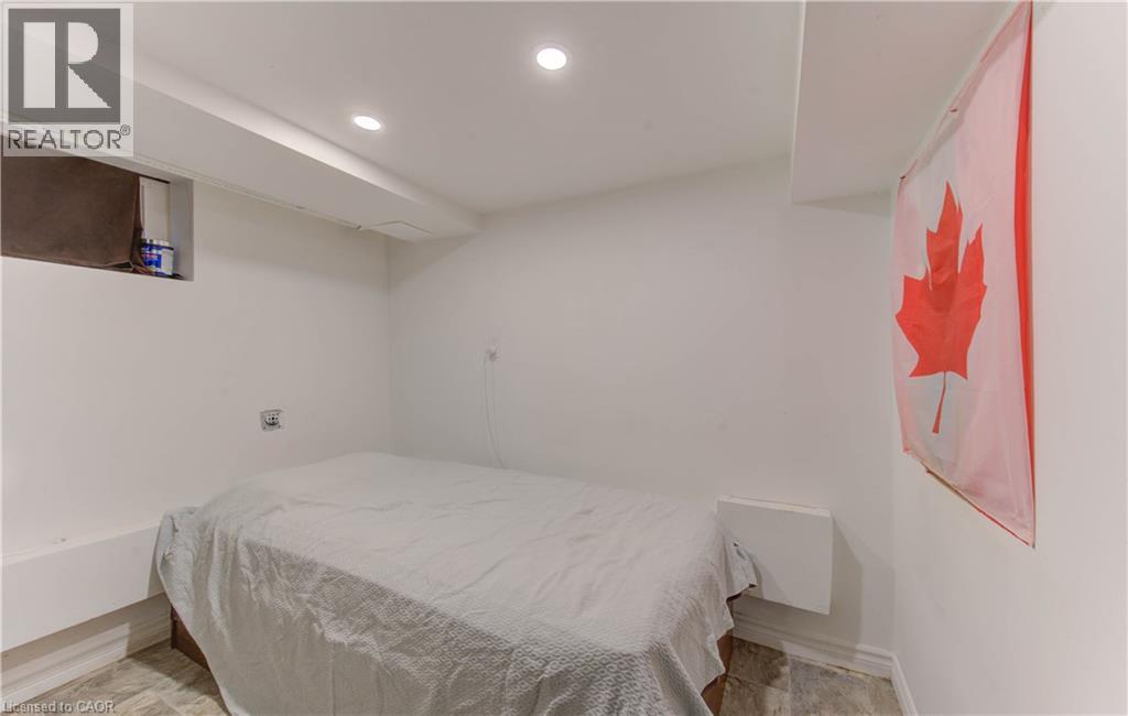 9 Kehl Street, Kitchener, Ontario  N2M 3T8 - Photo 24 - 40780394