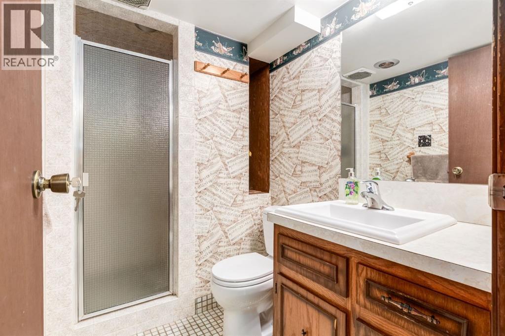 274 Carragana Crescent Nw, Calgary, Alberta  T2L 1B1 - Photo 25 - A2256316