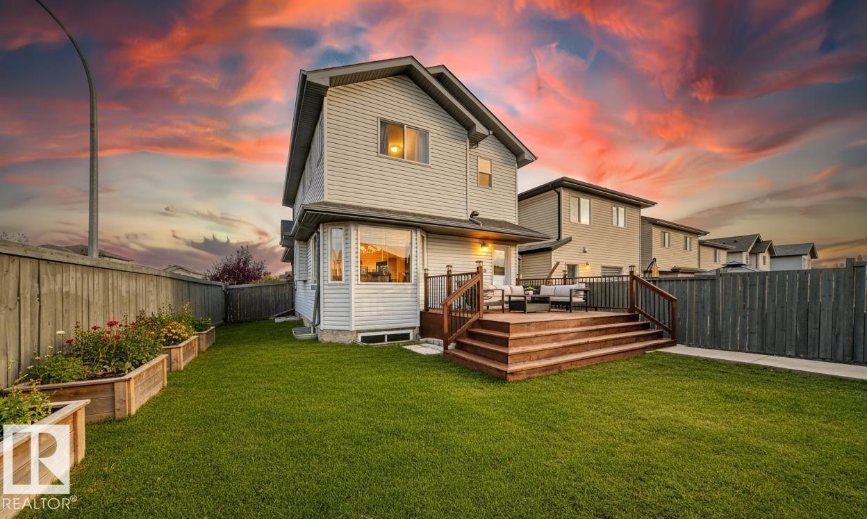 133 Brintnell Bv Nw, Edmonton, Alberta  T5Y 3L9 - Photo 4 - E4463014