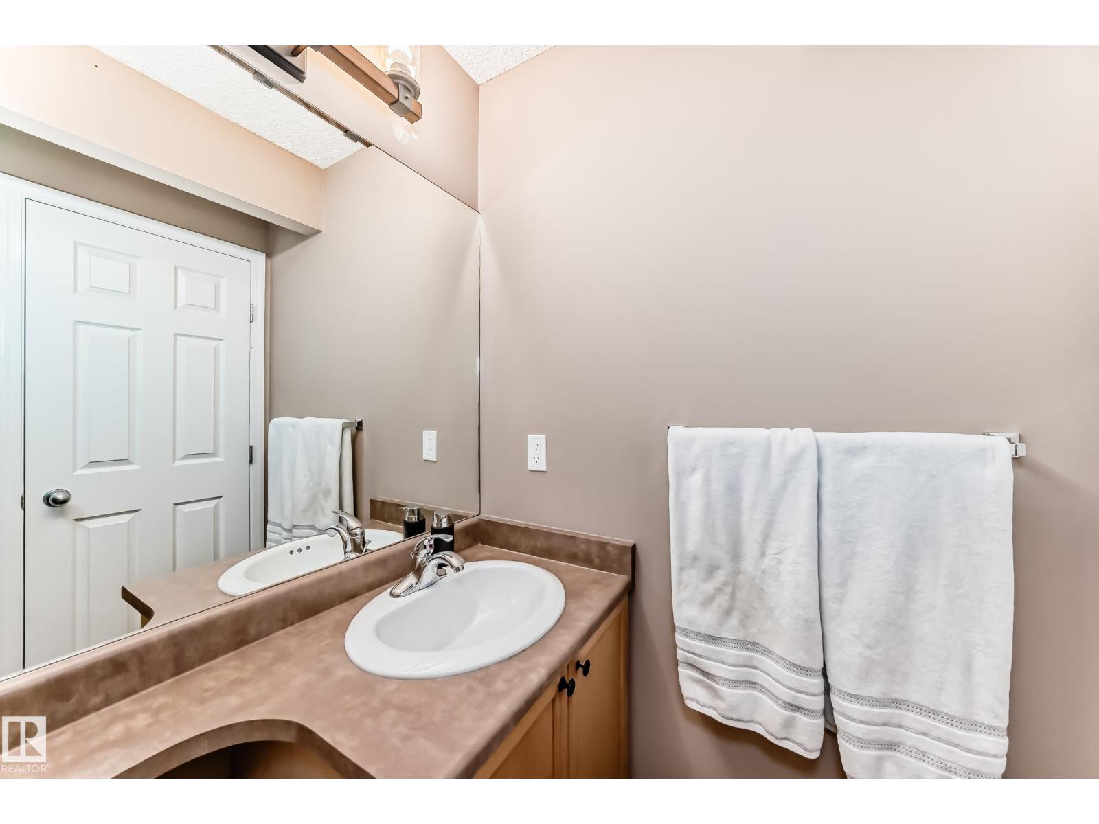133 Brintnell Bv Nw, Edmonton, Alberta  T5Y 3L9 - Photo 27 - E4463014
