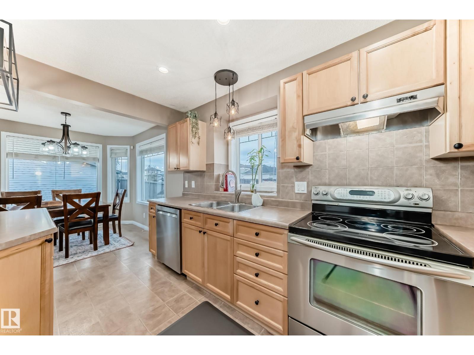133 Brintnell Bv Nw, Edmonton, Alberta  T5Y 3L9 - Photo 20 - E4463014